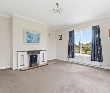 30 Carsonstown Road, Saintfield, Ballynahinch, BT24 7EA - Photo 1