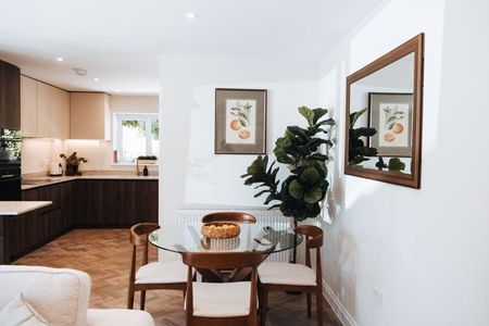 2 bedroom apartment to rent - Photo 3