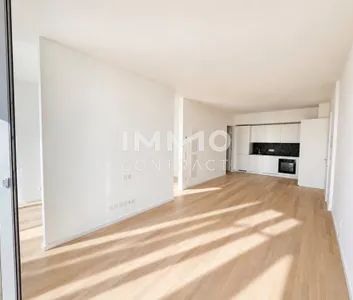 Private Terrace overlooking the VIC -2 Zimmer mit Loggia - Foto 1