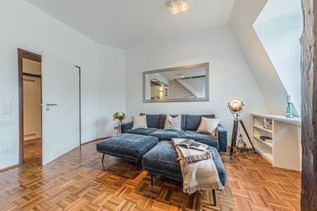 City-Residence: Schicke 3-Zimmer Maisonette-Wohnung in Sachsenhausen mit Skyline-Blick - Photo 4