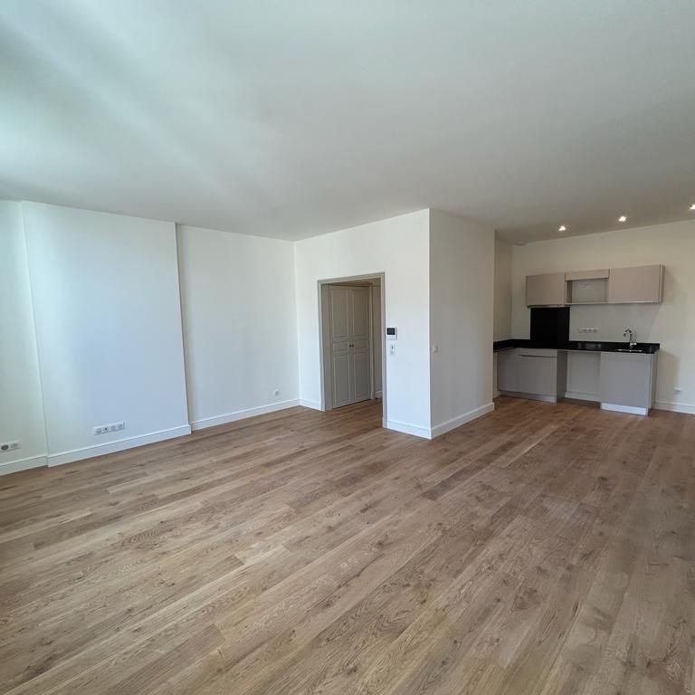 Location Appartement 3 pièces 75m² - Photo 1