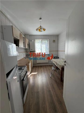 Oferta de Închiriere Apartament 3 Camere, Alba Iulia - Photo 2