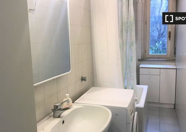 milan, Lombardy 20122