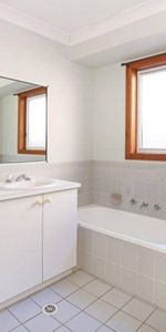 3 Bedroom Semi-Detached Home – Shoalhaven Heads - Photo 4