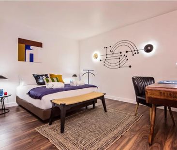 Avinguda del Paral.lel, Barcelona, Catalonia 08004 - Photo 3