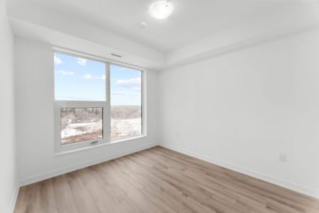 For Lease - 7439 Kingston Road Unit# 901, Toronto, Ontario - Photo 3