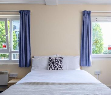 Studio to rent - Photo 3