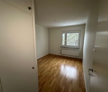 Karlavagnsgatan 8- 2rok(lgh 8602) - Foto 1