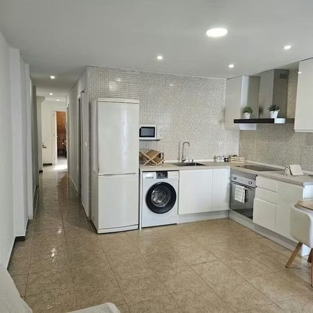 Carrer del Rosari, Valencia, Valencian Community 46011 - Photo 2