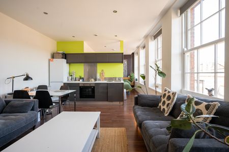 1 Bed Flat, Lancaster Street, S3 - Photo 2
