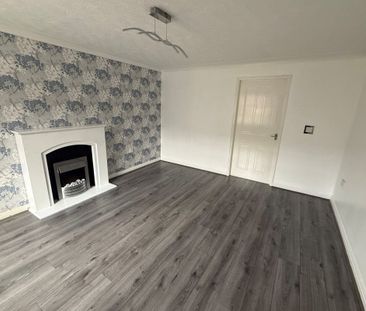 Lindale Close - Photo 4