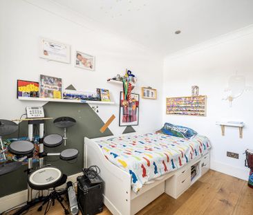 3 bedroom semi-detached house to rent - Photo 3