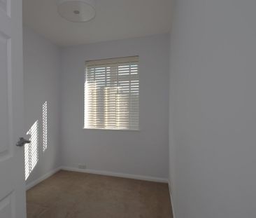 Roman Way, Bourne End, Buckinghamshire,SL8 - Photo 6