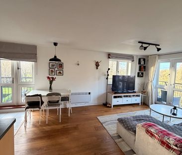 2 Bed Flat, Luscinia View, RG1 - Photo 3