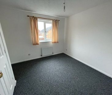 Clarks Lane, Newark, Notts, NG24 - Photo 3