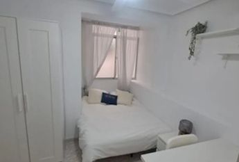 Avenida Blasco Ibáñez, Paterna, Valencian Community 46980