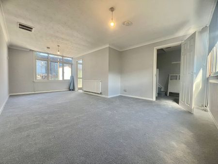 2 bedroom house to rent - Photo 2