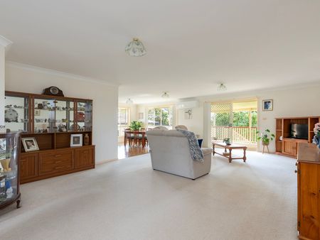 Home For Rent - Photo 4