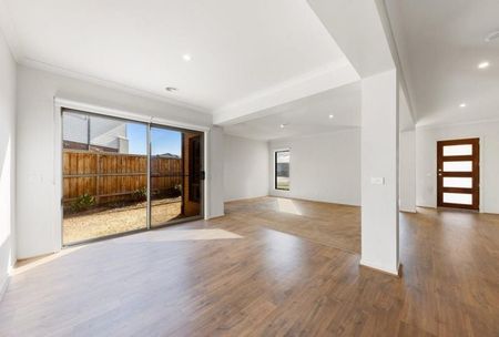 50 Indura Drive, Werribee - Photo 5