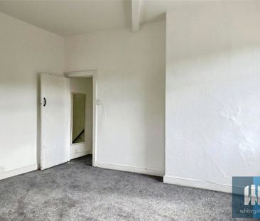 Old Wakefield Road, Huddersfield, HD5 - Photo 4
