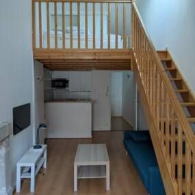 Loue appartement meublé en plein centre ville - Photo 1