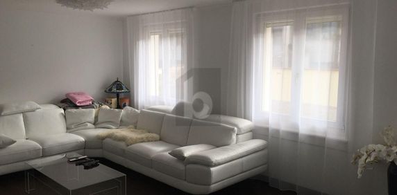 GROSSZÜGIG MIT GARTEN - Foto 2