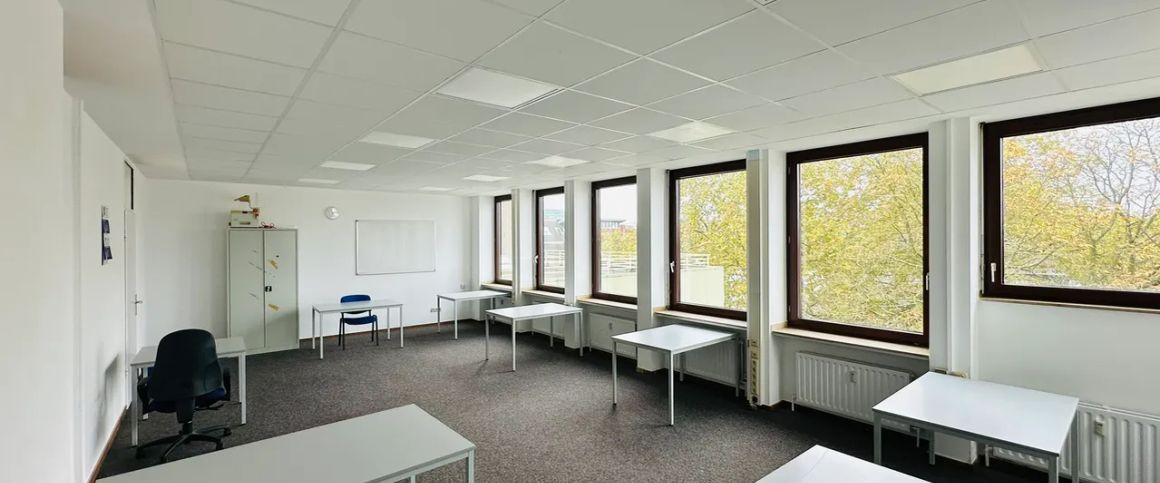 *PROVISIONSFREI* ca. 244 m² Bürofläche mit ca. 101 m² Dachterrasse, Nähe Kaiserviertel zu vermieten! - Photo 1