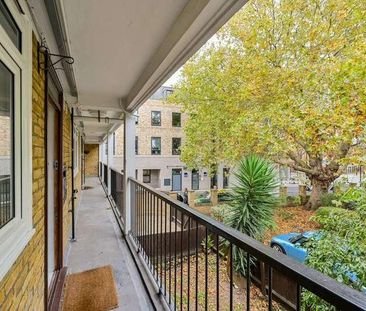 Windsor Gardens, Little Venice, W9 - Photo 2