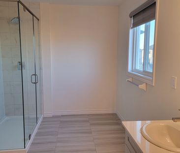 For Lease - 1501 Applerock Avenue, London North, Ontario - Photo 6