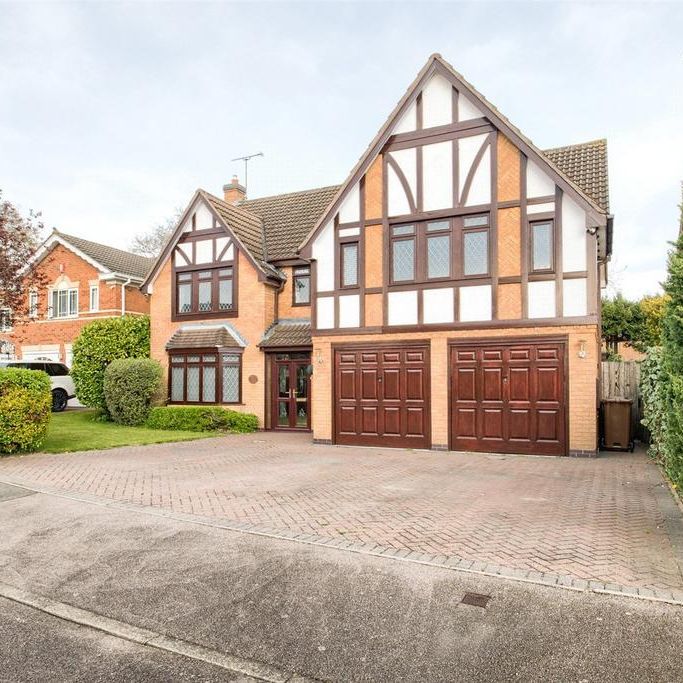 5 bedroom detached house to rent - Photo 1