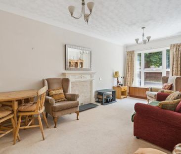 2 bedroom retirement property to rent - Photo 3