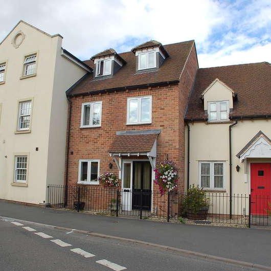 St. Marys Court, Church Street, Newent, GL18 - Photo 1