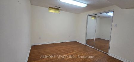 Property For Lease | N8287940 - Photo 4