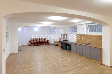Pronájem bytu 3+kk 88 m² - Fotografie 3