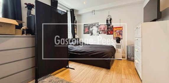 High Street, Dorking - Photo 2