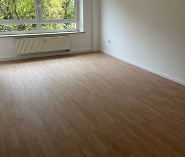 Renovierte 2 - Zimmer Wohnung mit Balkon in Uninähe! - Foto 4