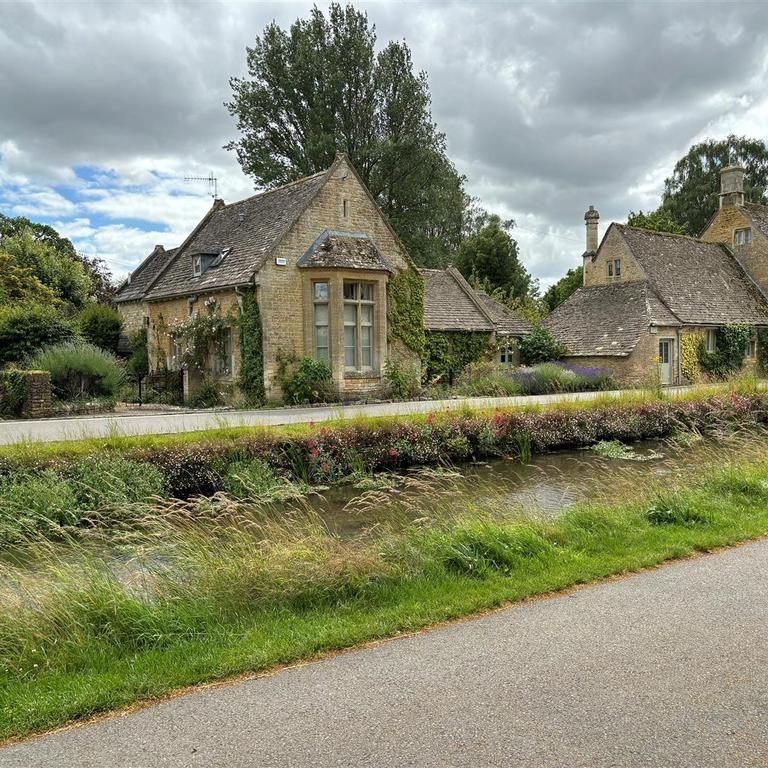 2 bedroom cottage to rent - Photo 1
