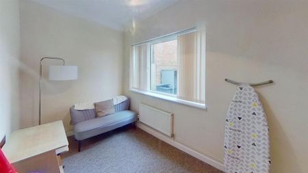 2 bedroom private hall to rent - Photo 3