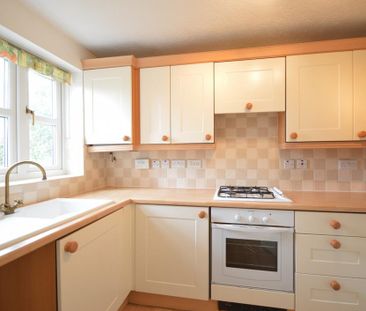 2 bedroom end of terrace house to rent - Photo 6