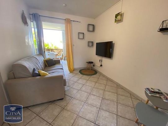 Location Appartement 2 pièces 25m² LA SALINE LES BAINS 97434 - Photo 1
