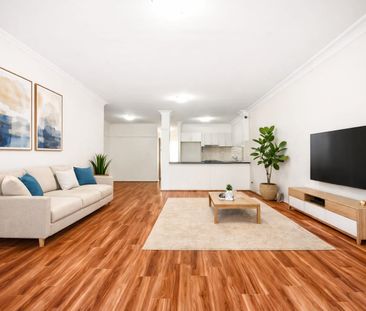 Spacious Light-Filled 2-Bedroom Apartment in the Heart of Castle Hill - Photo 3