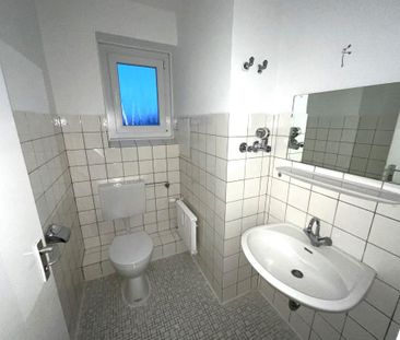 3-Zimmer-Wohnung im 3. OG mit Badewanne - Balkon - Aufzug in Wilhel... - Foto 6