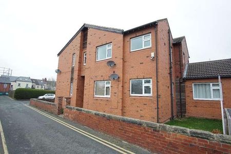 Apartment, Poplar House, Poplar Avenue, Leeds, LS15 - Photo 2