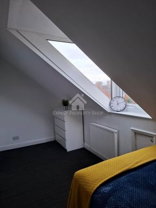 1 bedroom in a house share to rent - Photo 1