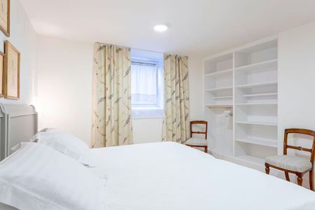 Calle Federico Sánchez Bedoya, Sevilla, Andalusia 41001 - Photo 2