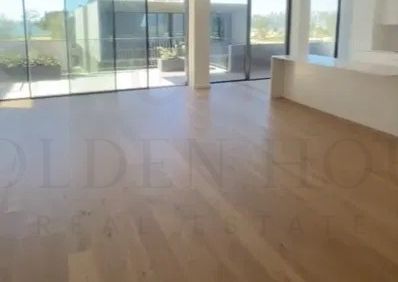 Apartamento T4 em Porto