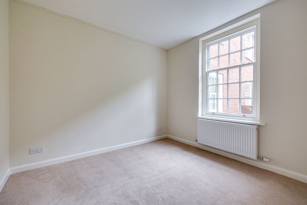 Belgrave Place, Chester - Photo 1