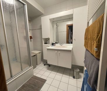 Appartement op 1ste verdieping met 2 slaapkamers en terras. - Photo 4