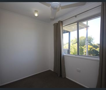 24 Edgar Street, Eastern Heights, Qld 4305 - Photo 5