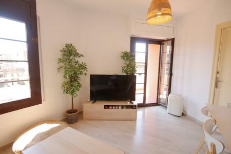 Carrer de Villarroel, Barcelona, Catalonia 08011 - Photo 5